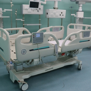 新款七功能電動病床（可稱重，翻身）